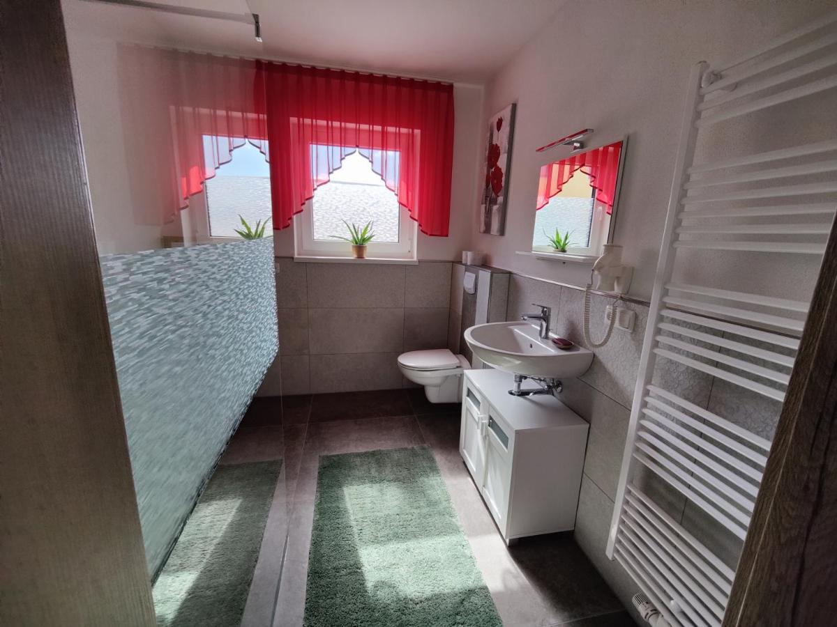 Ferienwohnung Elisabeth 1 군젠하우젠 외부 사진